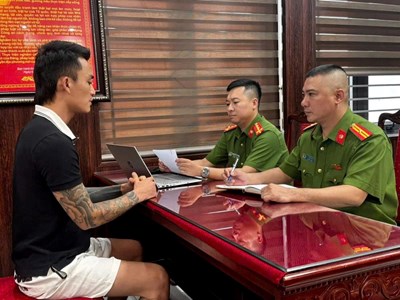 TikToker “Minh Sầm Sơn” bị bắt vì livestream cổ súy bạo lực