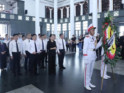 Tổ chức trọng thể lễ tang nguyên Thứ trưởng Bộ Văn hóa Mai Vy theo nghi thức cấp Nhà nước