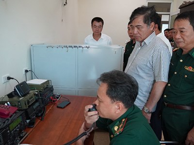 Mở rộng khu vực tìm kiếm 10 ngư dân đang mất tích trên biển