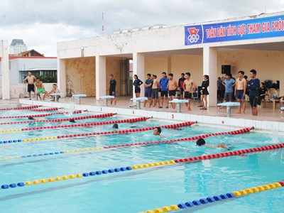 Nâng cao kỹ năng cho người hướng dẫn tập luyện môn bơi