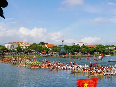 Hơn 175.000 lượt khách đến Quảng Bình dịp Lễ 2.9