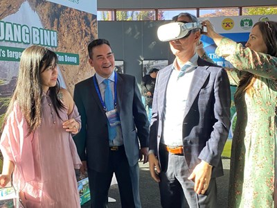 Quảng Bình hợp tác phát triển du lịch - điện ảnh tại Hoa Kỳ