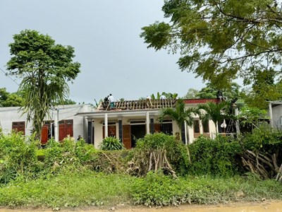 Quảng Bình: Một hộ dân tự nguyện di dời tài sản bàn giao mặt bằng cho đường cao tốc trước khi chính quyền cưỡng chế