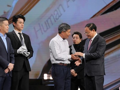 “Bảo tồn voọc gáy trắng” ở huyện Tuyên Hóa được vinh danh “Hành động vì cộng đồng”