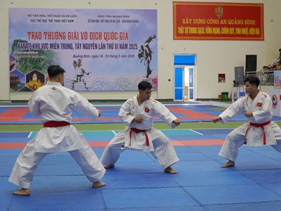 371 võ sĩ ra sức tranh tài