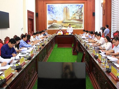 Sau khi thành lập mới, Bí thư xã, phường không là người địa phương