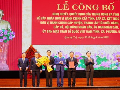 Ông Trần Phong giữ chức Chủ tịch UBND tỉnh Quảng Trị (mới)