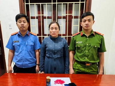 Bắt “nữ quái” nuốt ma túy vào bụng phi tang chứng cứ