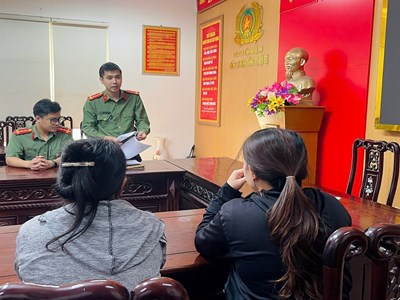 Tung tin đồn bắt cóc trẻ em sai sự thật, hai phụ nữ bị xử phạt 