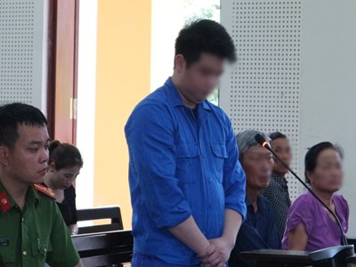 Lừa đảo chiếm đoạt tiền tỉ, môi giới bất động sản lĩnh 17 năm tù