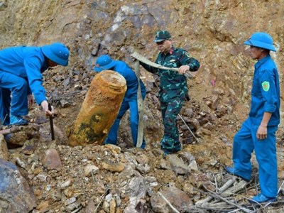 Hủy nổ thành công quả bom nặng 500kg còn sót lại sau chiến tranh