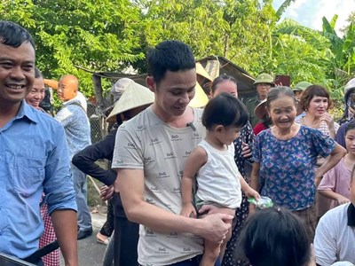 Ngày tại ngoại về với người thân của người đàn ông nuôi gà lôi bị tuyên 6 năm tù