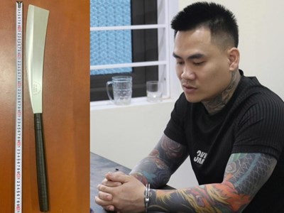 Tạm giữ hình sự đối tượng cầm dao truy sát người trong quán cà phê