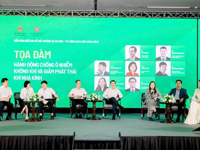 Từ chính sách đến hành động