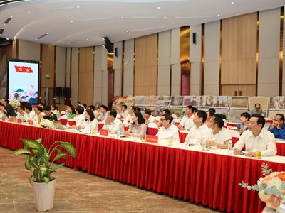Hội thảo khoa học tôn vinh những cống hiến to lớn của đồng chí Hồ Tùng Mậu