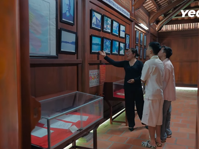  Chuyện nhà, chuyện vườn và hành trình tìm về ký ức cách mạng