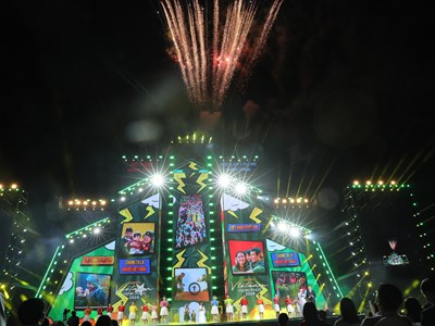 Kết nối quá khứ hào hùng, hiện tại rực rỡ và khát vọng phát triển