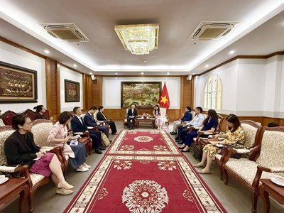 Phát huy tiềm năng hợp tác văn hóa – du lịch Việt Nam – Vân Nam (Trung Quốc)