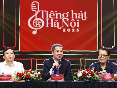 “Mở cửa” với thí sinh quốc tế