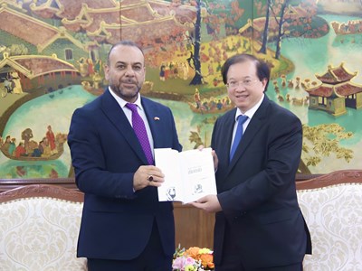 Thơ ca góp phần thắt chặt tình hữu nghị Việt Nam - Palestine