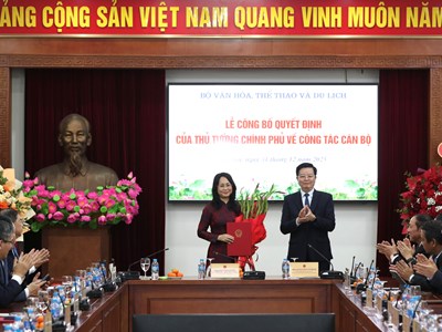 Phó Chánh Văn phòng Thường trực Văn phòng Trung ương Đảng Lâm Thị Phương Thanh giữ chức Thứ trưởng Thường trực Bộ VHTTDL