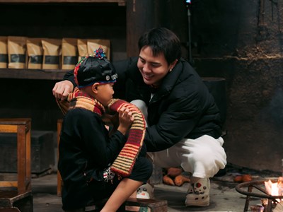 Tâm thế của những người con đi xa để trở về