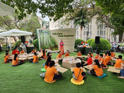 Từ trang sách đến không gian số: Hành trình nối liền mạch tri thức