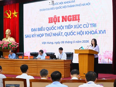 Bộ trưởng Lâm Thị Phương Thanh tiếp xúc cử tri tại TP. Hà Nội