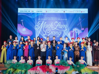 Sinh viên Văn hóa và nỗ lực nối dài mạch nguồn Ví, Giặm