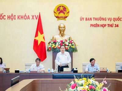 Bế mạc Phiên họp thứ 34 của Ủy ban Thường vụ Quốc hội