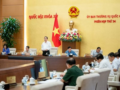 Xem xét nhiều vấn đề quan trọng