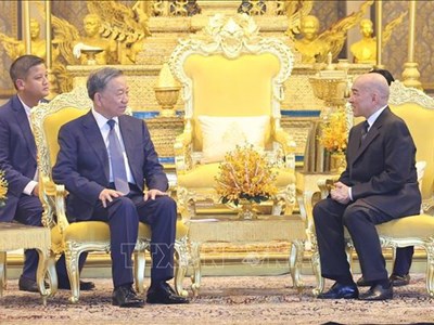 Lễ đón chính thức Chủ tịch nước Tô Lâm thăm cấp Nhà nước Vương quốc Campuchia