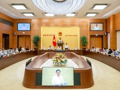 Ủy ban Thường vụ Quốc hội thông qua việc sắp xếp các đơn vị hành chính cấp huyện, cấp xã của 3 tỉnh