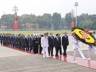 Lãnh đạo Đảng, Nhà nước viếng Chủ tịch Hồ Chí Minh và các Anh hùng liệt sĩ
