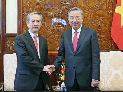 Củng cố hơn nữa tin cậy chính trị giữa hai Đảng, hai nước