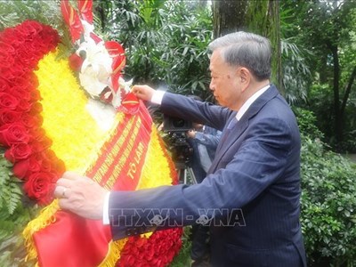      Tổng Bí thư, Chủ tịch nước Tô Lâm thăm Khu di tích Trụ sở Hội Việt Nam Cách mạng Thanh niên tại Quảng Châu