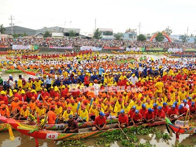Bảo tồn và phát huy bản sắc văn hóa các dân tộc
