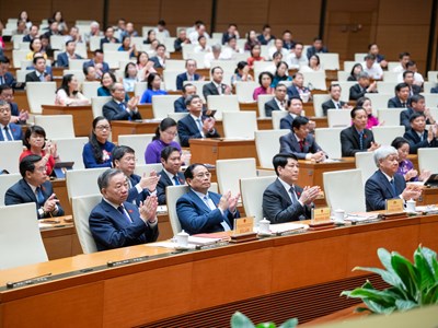 Quốc hội phê chuẩn bổ nhiệm 3 Phó Thủ tướng, 2 Bộ trưởng, bầu Chánh án TANDTC, Viện trưởng VKSNDTC
