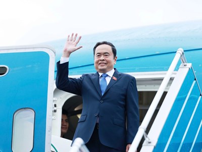 Chủ tịch Quốc hội Trần Thanh Mẫn lên đường thăm chính thức Liên bang Nga