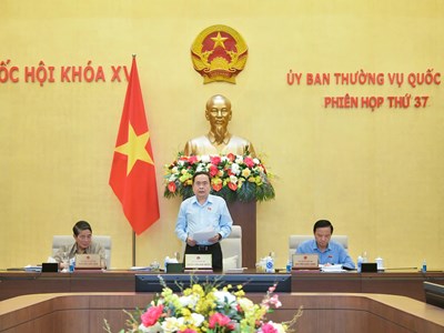 Khai mạc phiên họp thứ 37 của Ủy ban Thường vụ Quốc hội