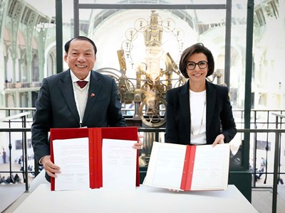 Thúc đẩy quan hệ hợp tác Việt Nam - Pháp trên lĩnh vực văn hóa lên tầm cao mới