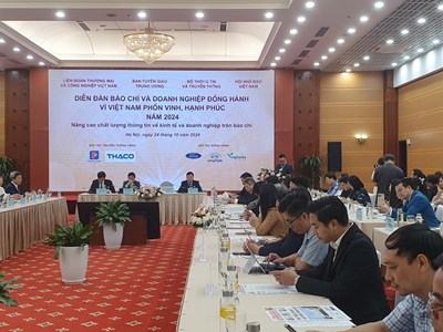 Báo chí là cầu nối hiệu quả, kịp thời giữa doanh nghiệp và Nhà nước