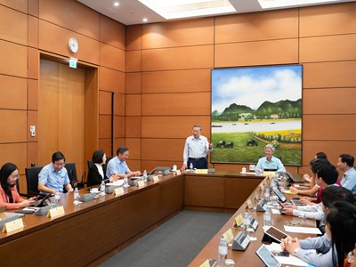 Nếu không tinh gọn bộ máy thì không thể phát triển được