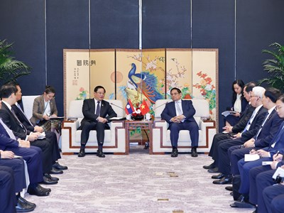 Thủ tướng Phạm Minh Chính gặp song phương Thủ tướng Lào và Campuchia