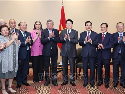 Hoạt động của Chủ tịch nước Lương Cường tại Chile