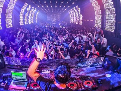 Nhiều quy định mới về điều kiện kinh doanh dịch vụ karaoke, vũ trường