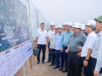 Sân bay Long Thành phải hoàn thành trong năm 2025