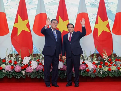 Thủ tướng Phạm Minh Chính chủ trì Lễ đón Thủ tướng Nhật Bản Ishiba Shigeru