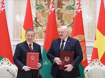 Việt Nam và Belarus thiết lập quan hệ Đối tác chiến lược