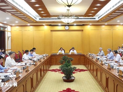 Hoàn thành sáp nhập tỉnh trước 15.8, nghiêm cấm tác động, can thiệp sắp xếp nhân sự